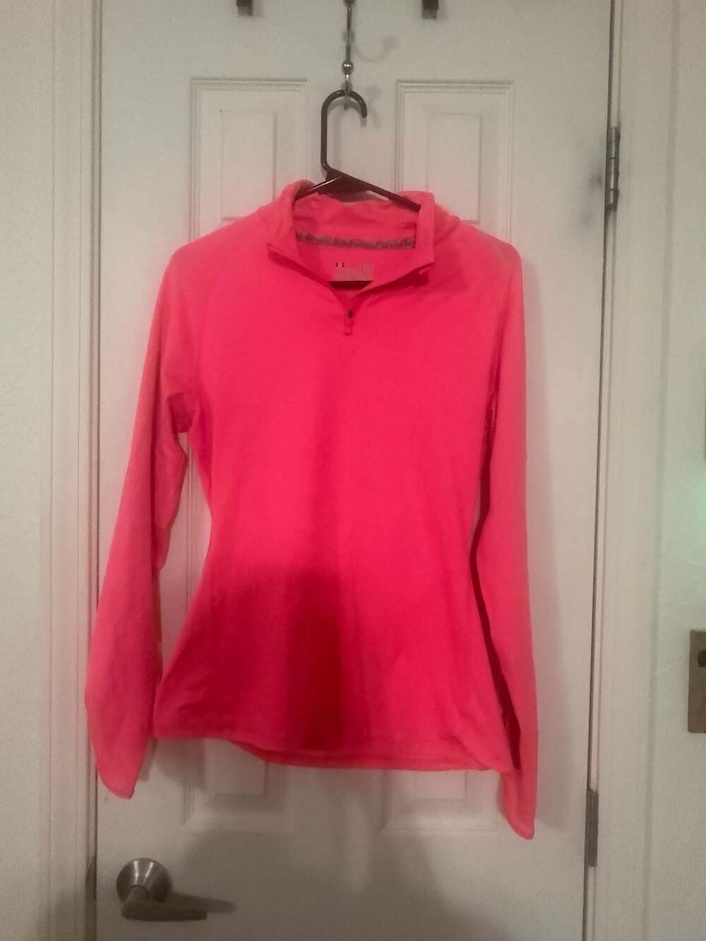 Under Armour ColdGear Women’s LG 1/4 Zip Pullover Hot Pink Fitted Athletic Top